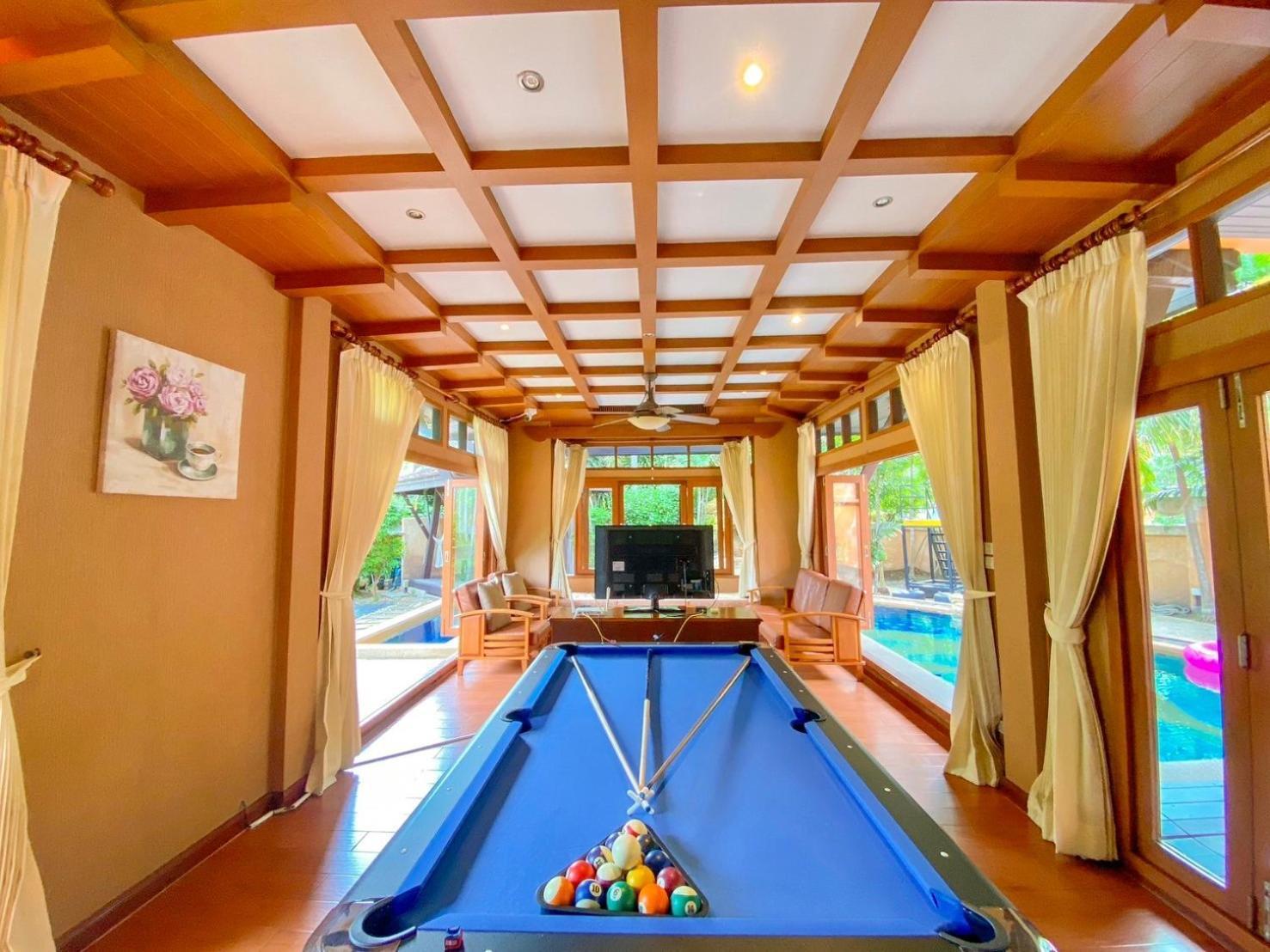 Villano Dara Pool Villa Praia de Jomtien Exterior foto