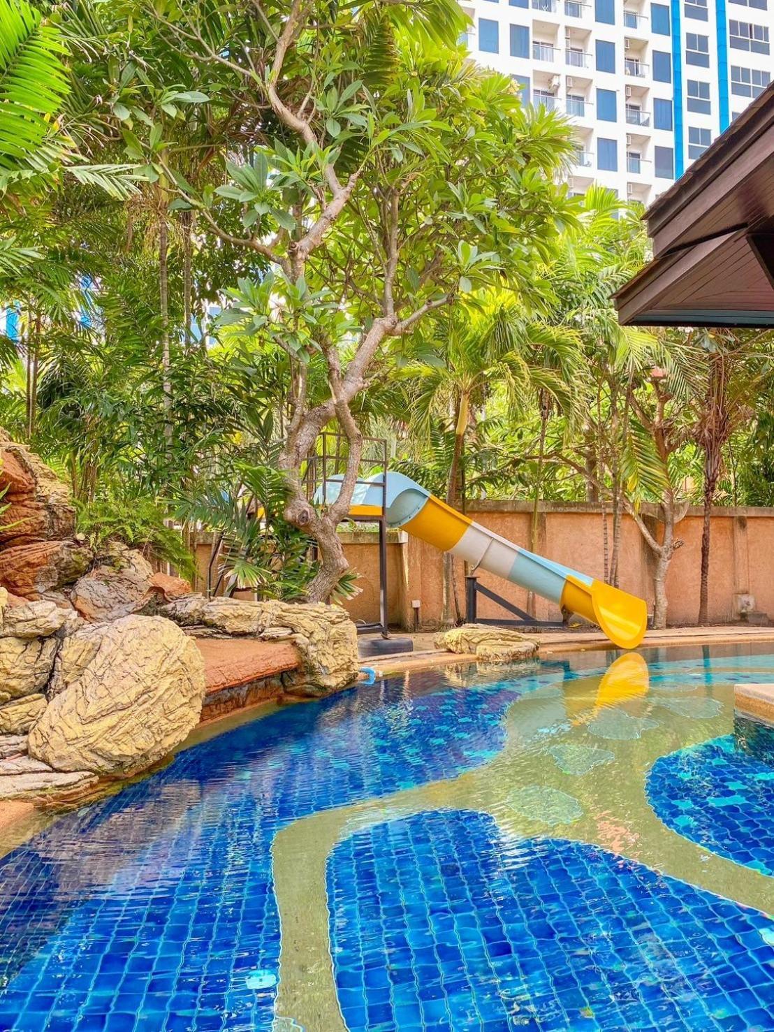 Villano Dara Pool Villa Praia de Jomtien Exterior foto